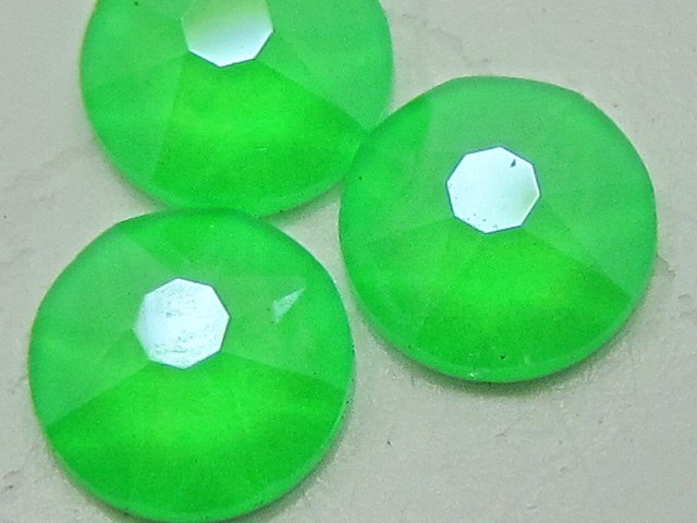 1 Gross 12ss ELECTRIC PRO GREEN FLATBACK European Rhinestones